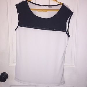 Calvin Klein shirt Barley worn excellent condition
